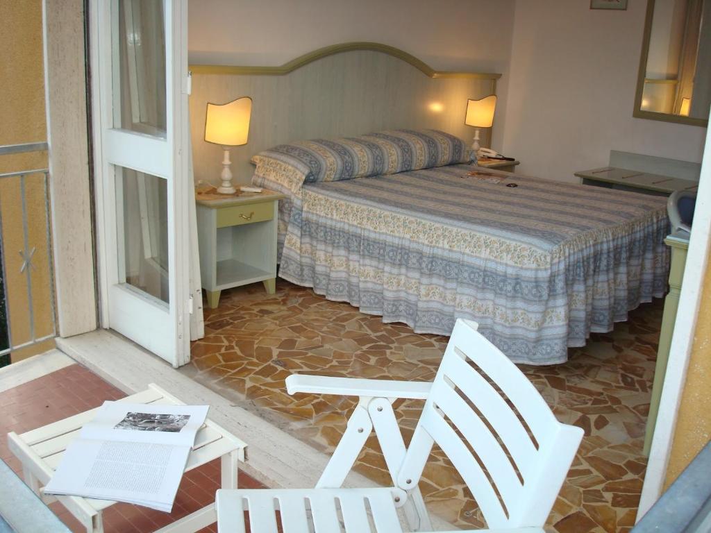 Hotel Villa Rona 马尔米堡 外观 照片